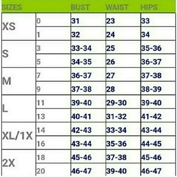 🎩 Hye Park & Lune Oversized Sweater - Picture 4 of 4